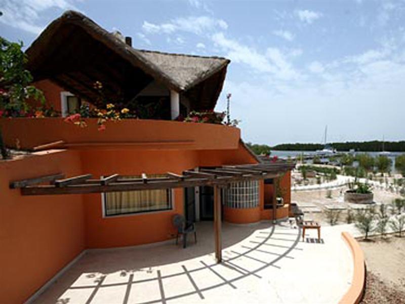 Keur Saloum Hotel Toubakouta Exterior photo
