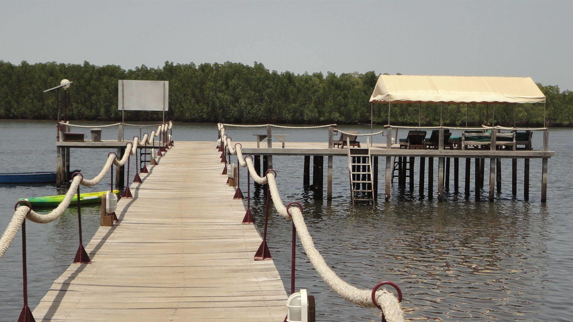 Keur Saloum Hotel Toubakouta Exterior photo